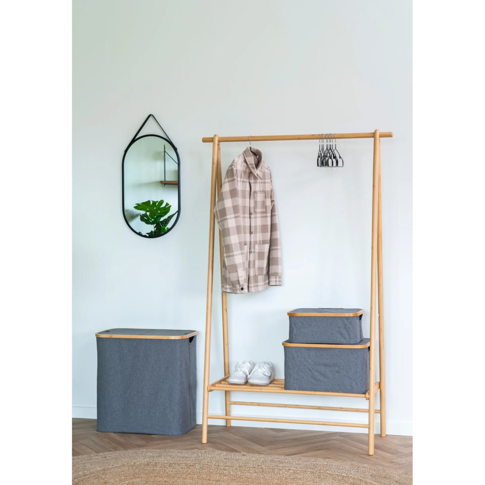 Best Boliginteriør BOLIGINTERIØR ELVA TØJSTATIV NATUR 164 X 104 X 46 CM