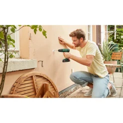 Discount Bosch EASY IMPACT 18V-40 SLAGBORE-/SKRUEMASKINE AKKU MED BATTERI OG LADER