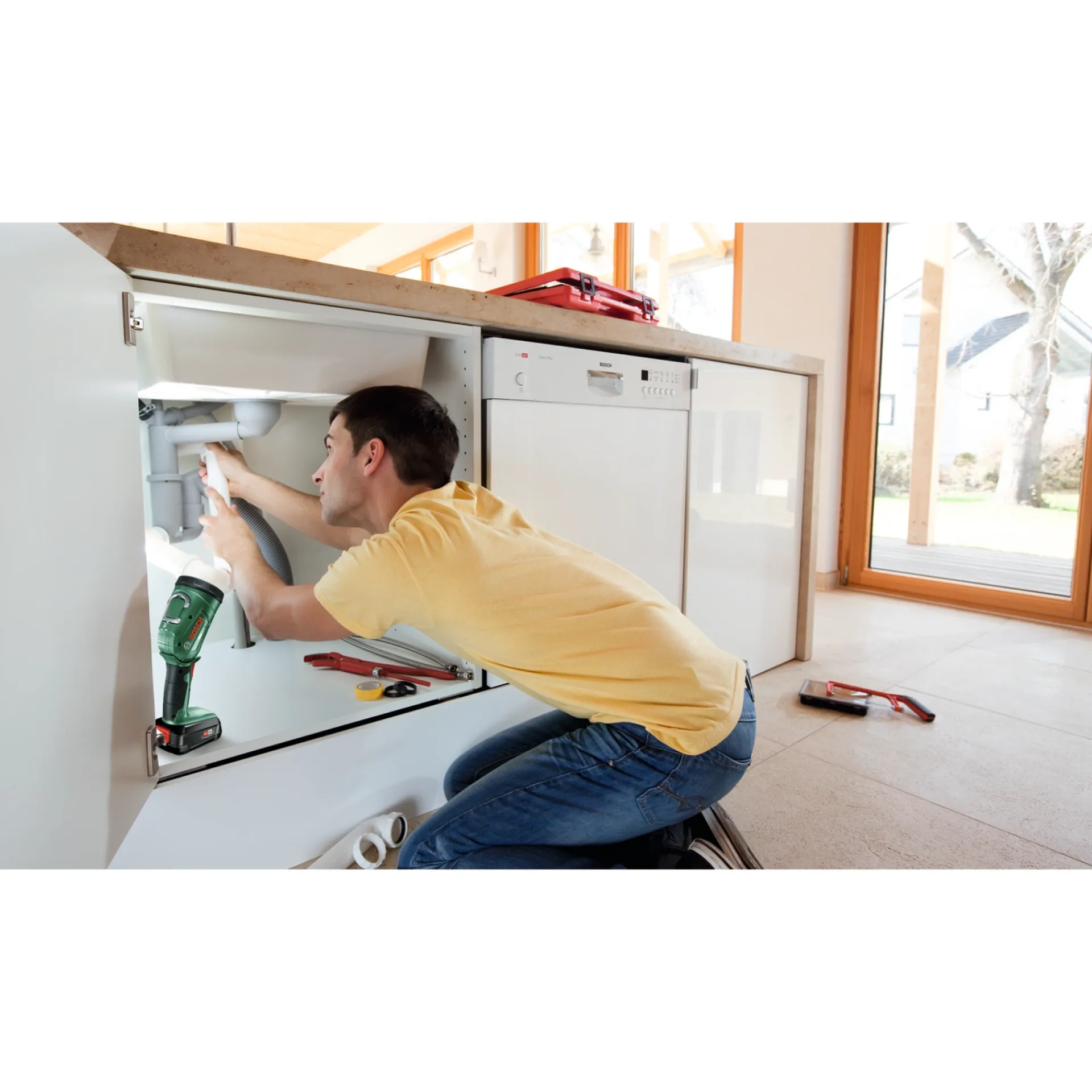 Sale Bosch UNIVERSAL UNIVERSALLAMP 18 LYGTE 100 LM