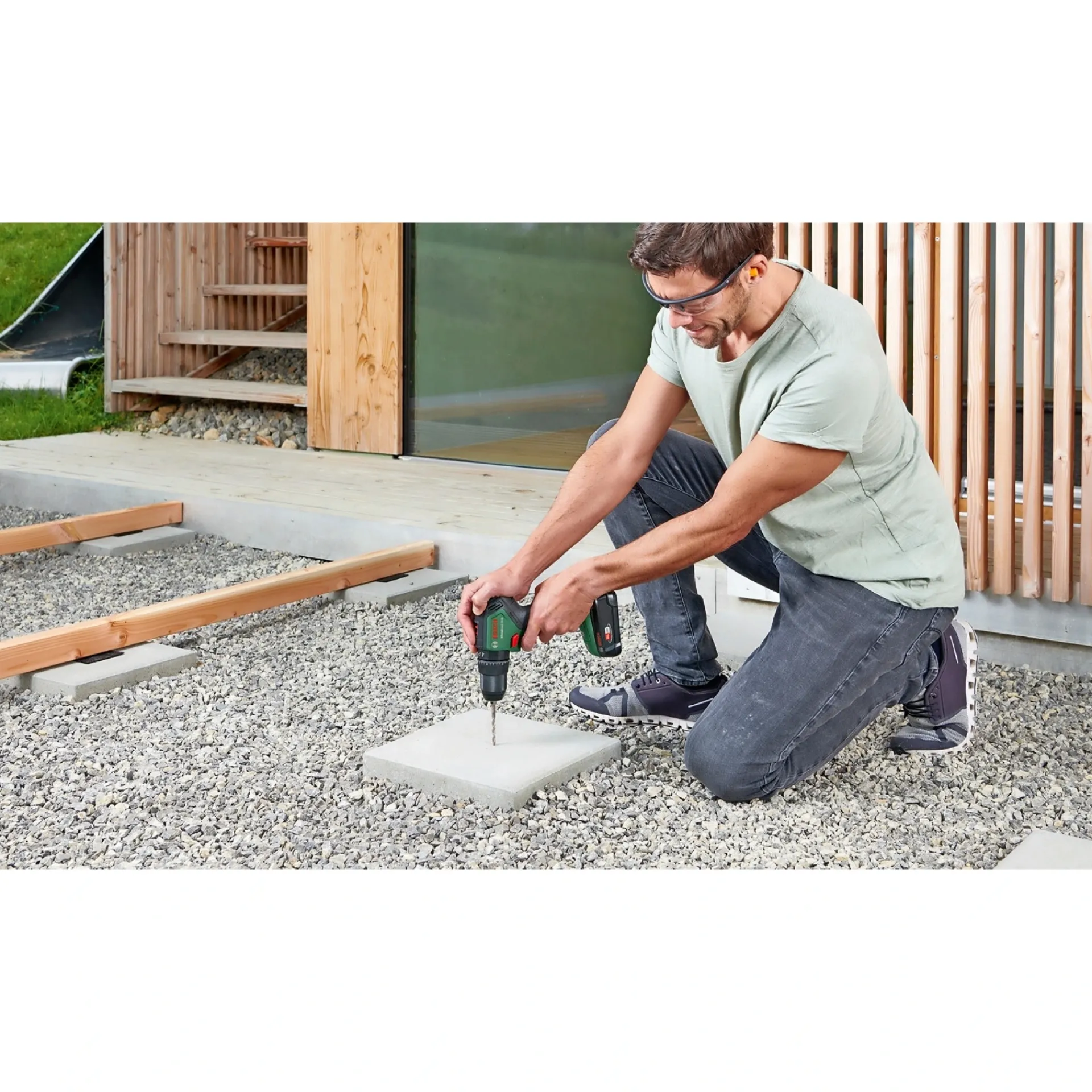 Hot Bosch UNIVERSALIMPACT 18V-60 SLAGBOREMASKINE AKKU MED BATTERI OG LADER