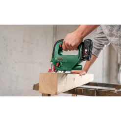 Outlet Bosch UNIVERSALSAW 18V-100 STIKSAV AKKU 18,0 V UDEN BATTERI OG LADER