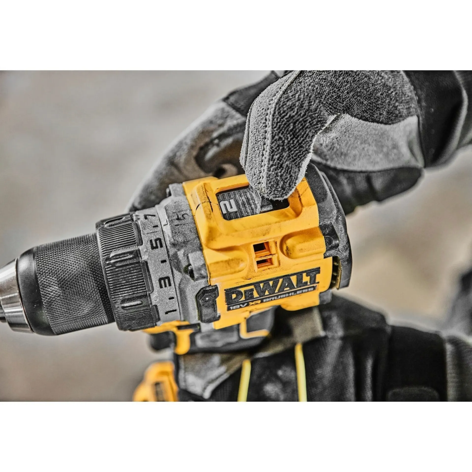 Hot Dewalt DCD800P2T-QW BOREMASKINE AKKU MED BATTERI OG LADER