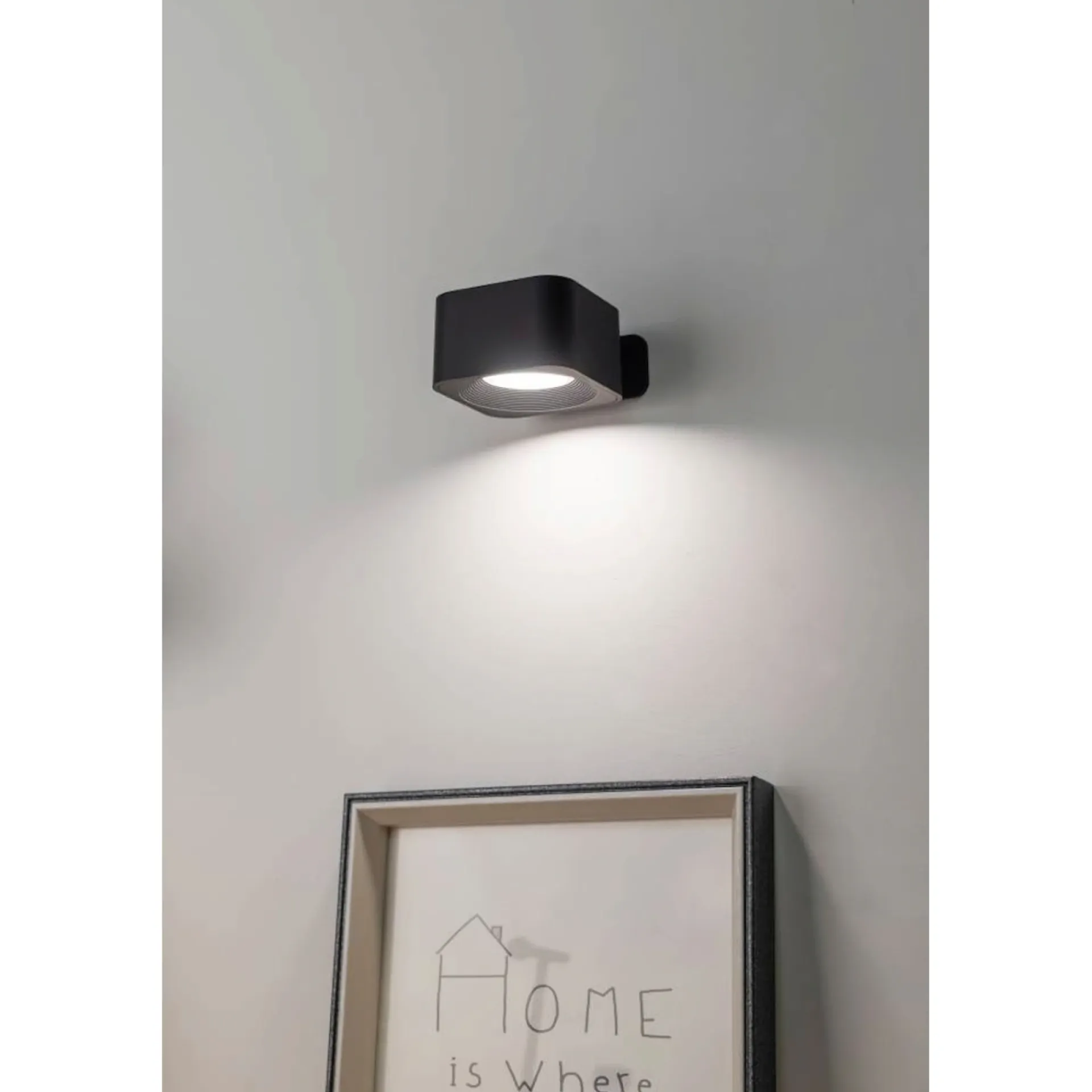 Clearance Eglo MURAGLIE 4-KANT GENOPLADELIG VÆGLAMPE SORT