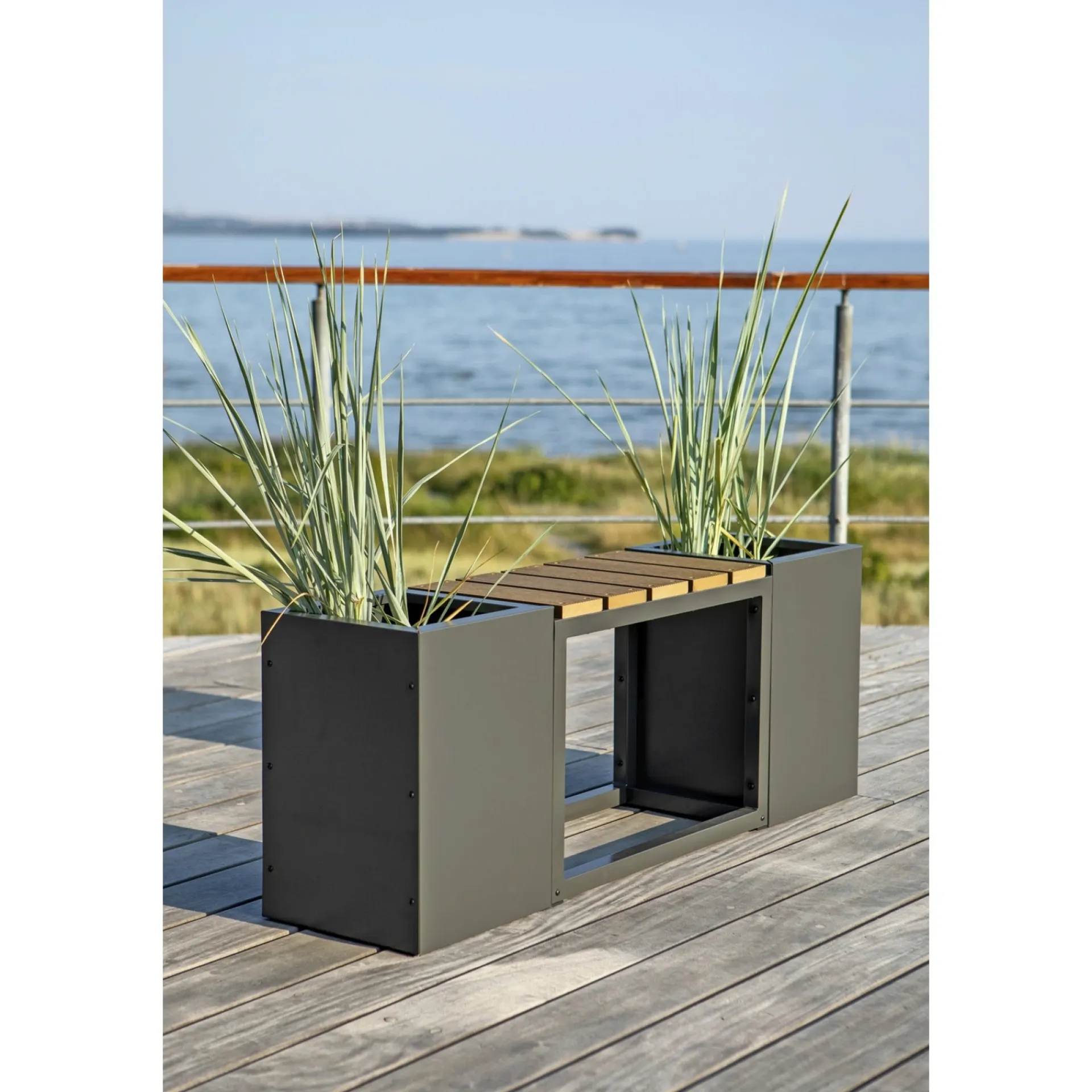 Hot Garden Life MED 2 PLANTEKASSER HAVEBÆNK SORT 120 CM