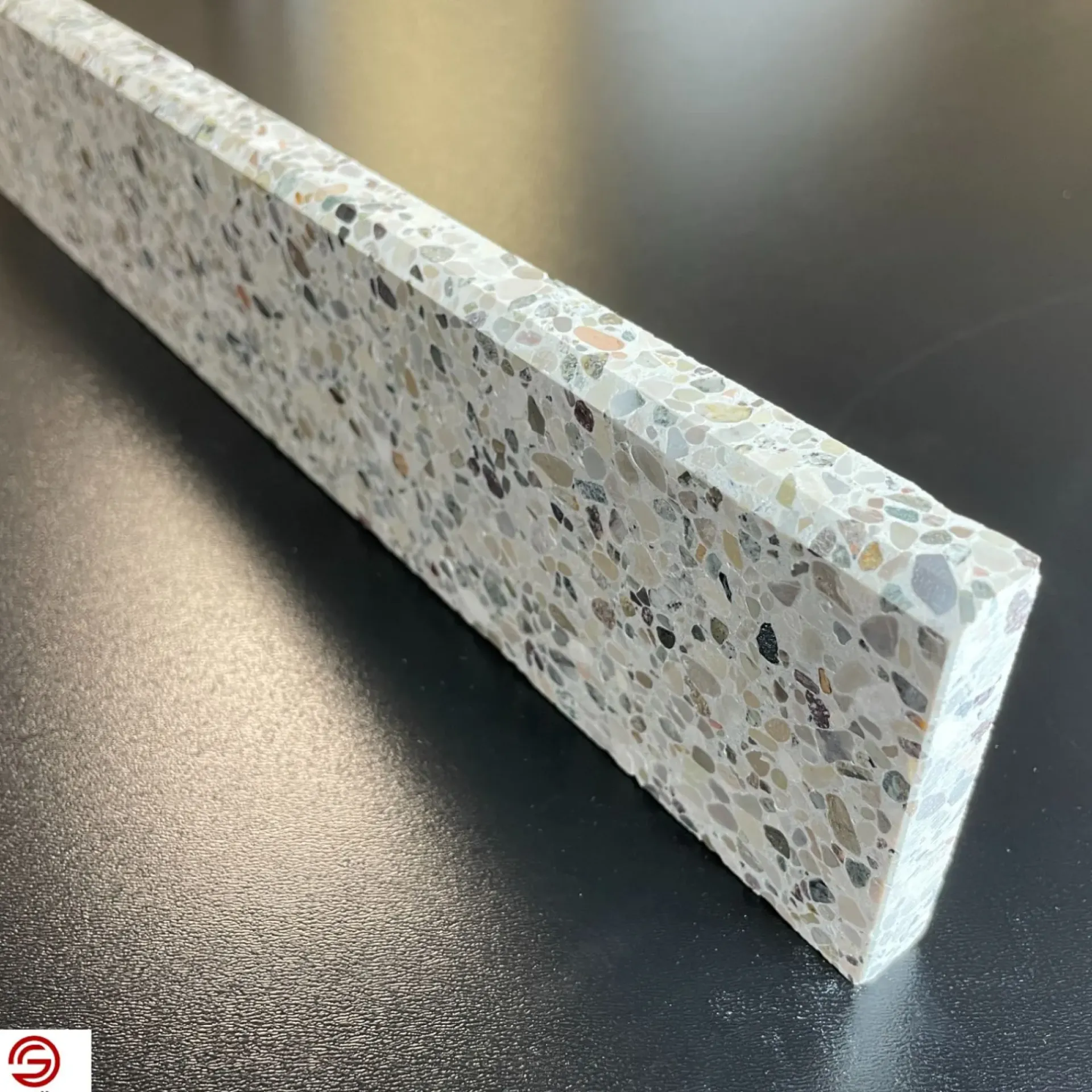 Hot Granit.dk SAN FRANCISCO TERRAZZOSOKKEL 7,5X40