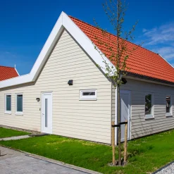 James Hardie GLAT HARDIEPLANK 8 X 180 X 3600 MM CREME