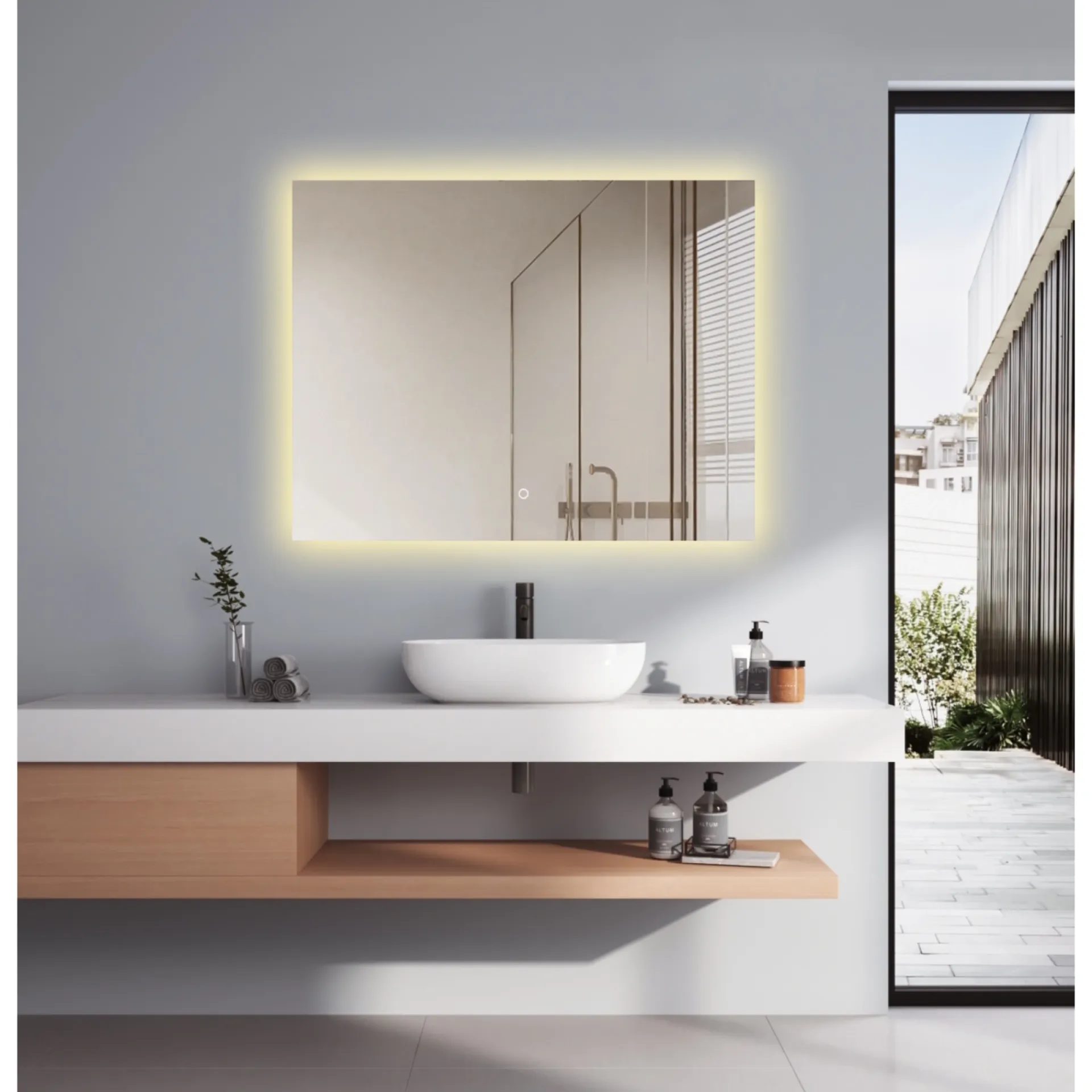 Clearance Milobad CL34 MED LED-LYS SPEJL 70X90