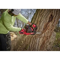 Outlet MILWAUKEE M18 F2CHS50-802 KÆDESAV AKKU 50 MED BATTERI OG LADER