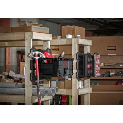 Clearance MILWAUKEE MONTERINGSPLADE T/VÆRKTØJSKASSE 594X594X467MM