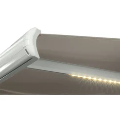 Hot Outfit LIANA M/LED MARKISE M/MOTOR TAUPE/HVID 480 CM