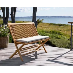 Outlet Outrium SYROS MED RYGLÆN HAVEBÆNK TEAK 110 CM