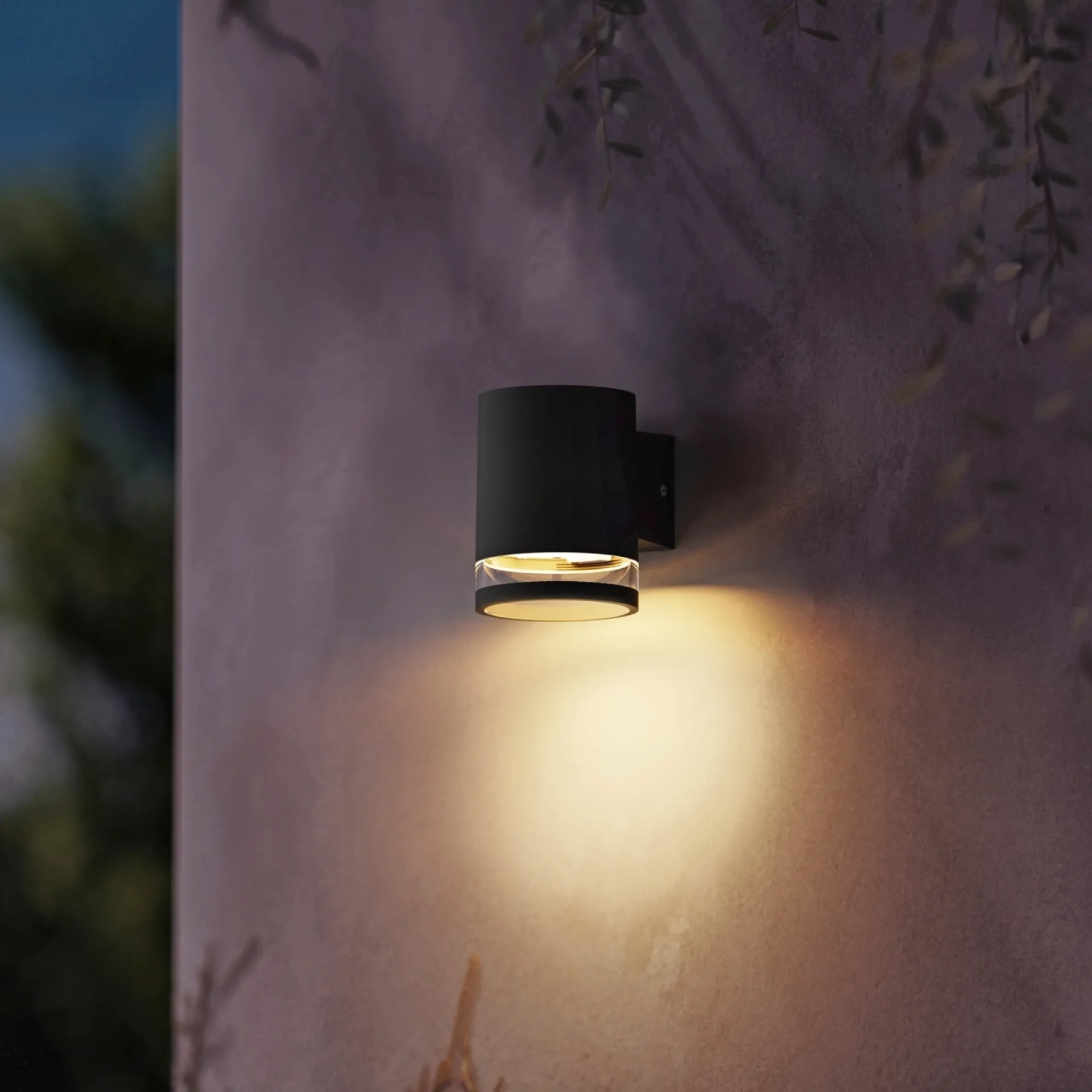 Clearance Philips FYCE SOLCELLE VÆGLAMPE SORT 1,5W