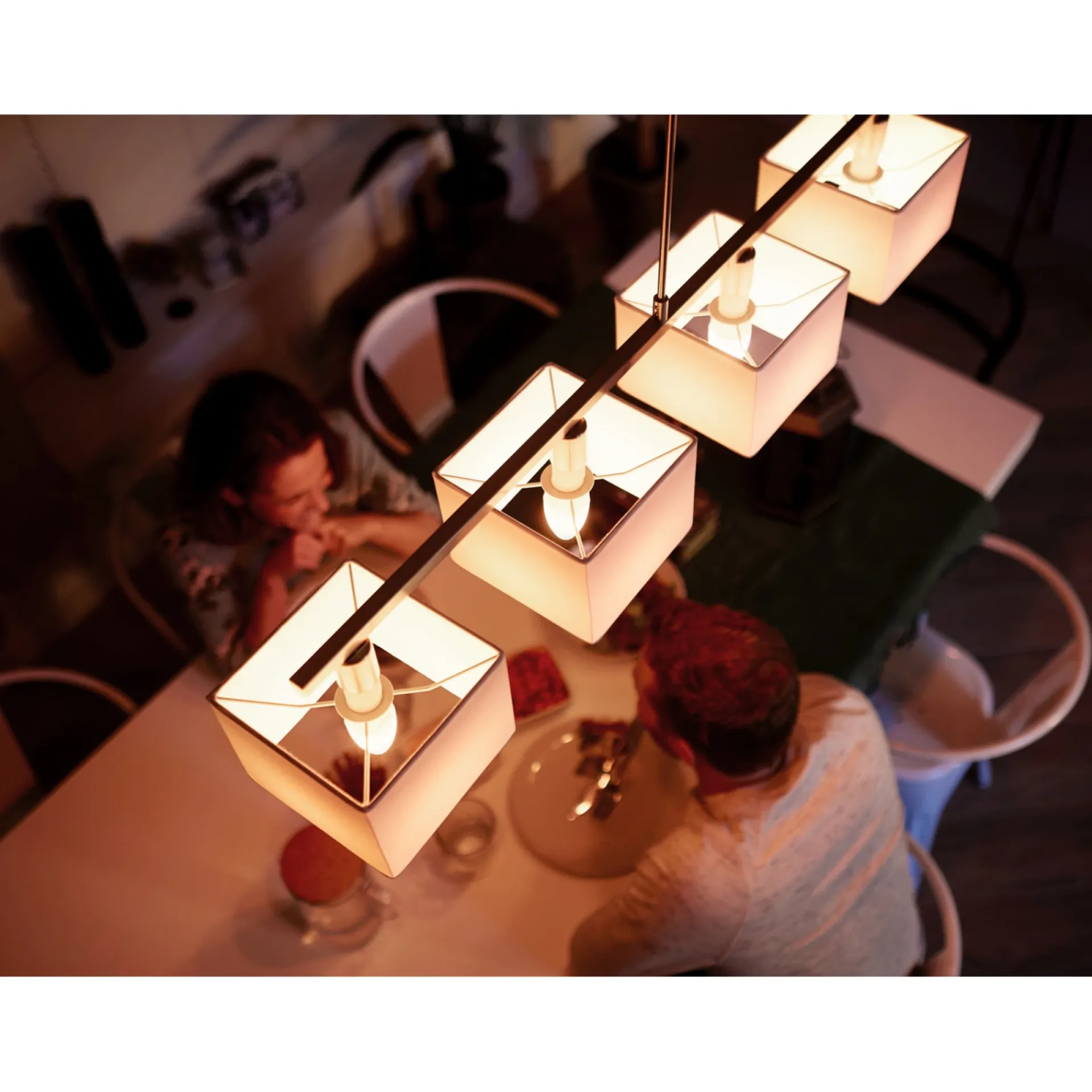 Online Philips Hue W SMART LED PÆRE E14 KERTE 6W
