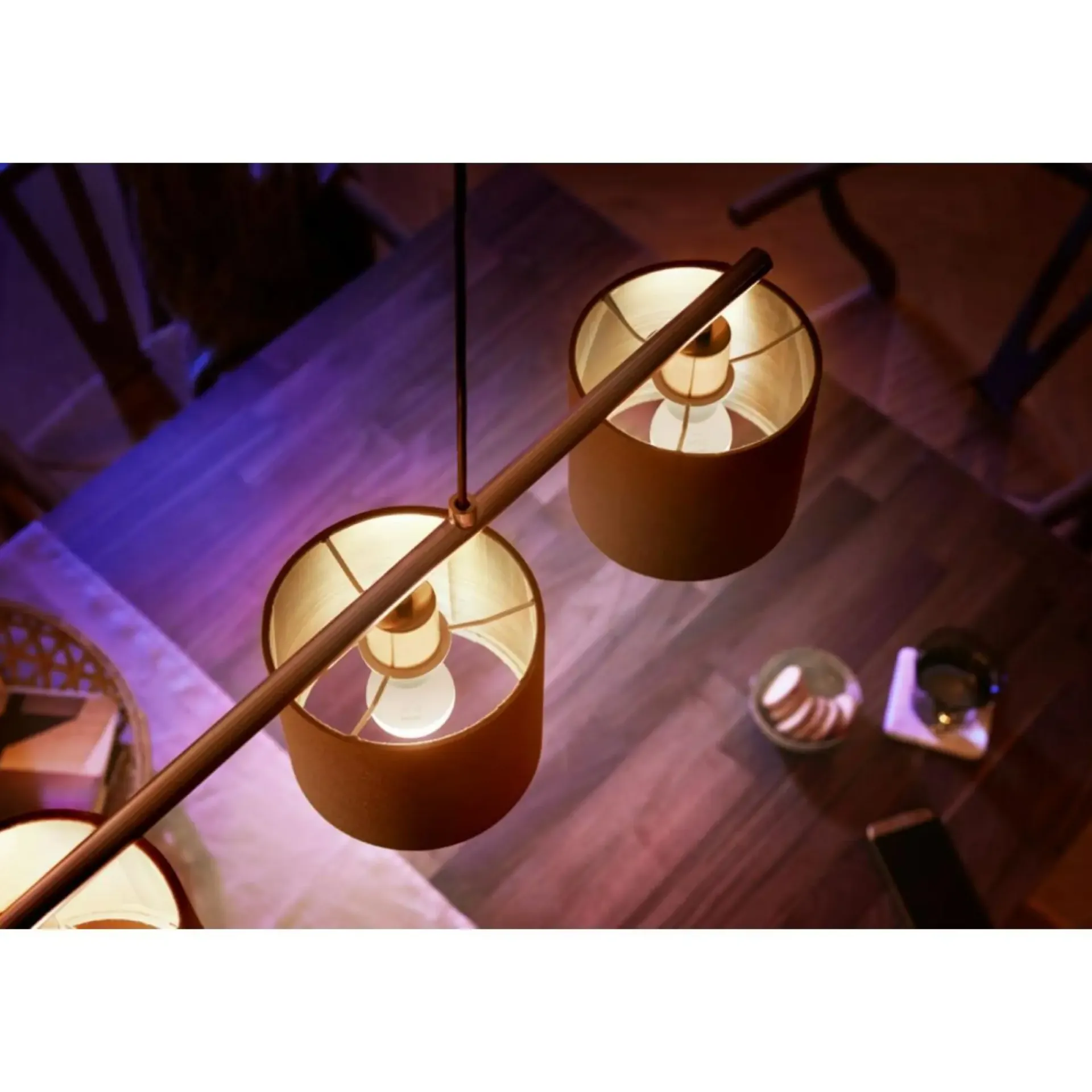 Clearance Philips Hue W SMART LED PÆRE E14 KRONE 6W
