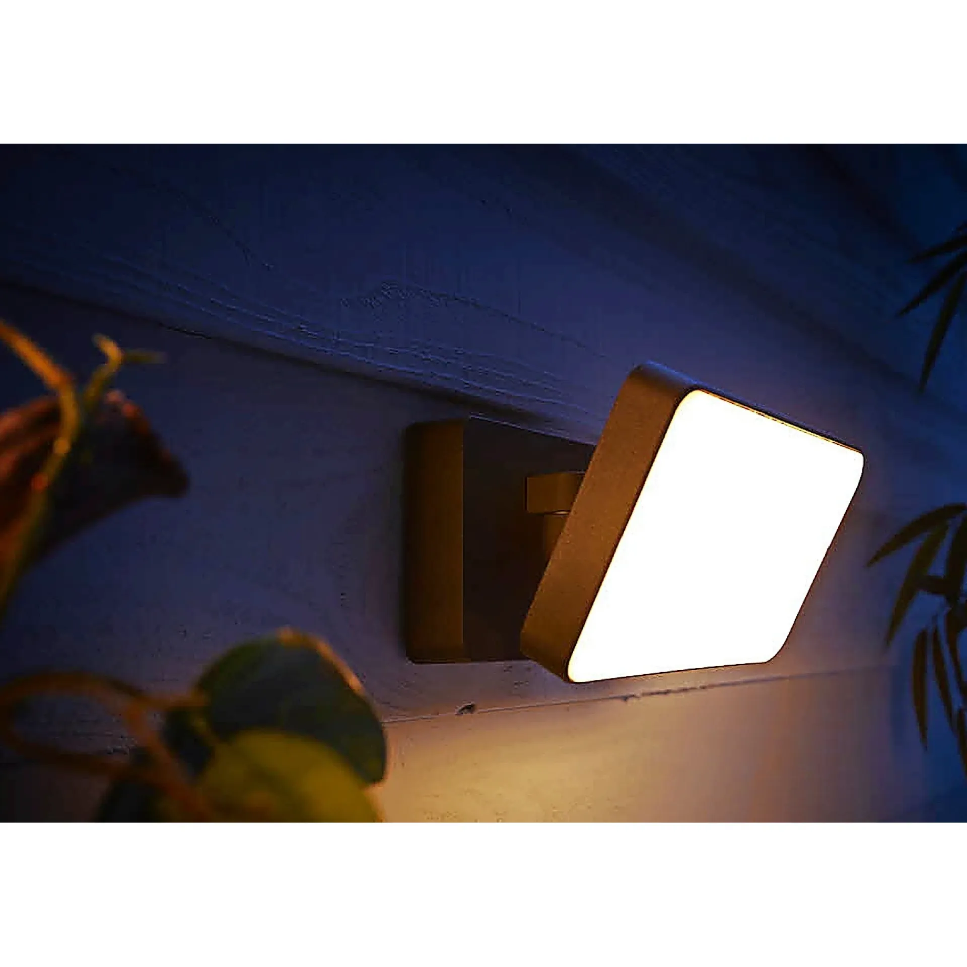 Outlet Philips Hue W WELCOME UDENDØRS VÆGLAMPE 15W SORT