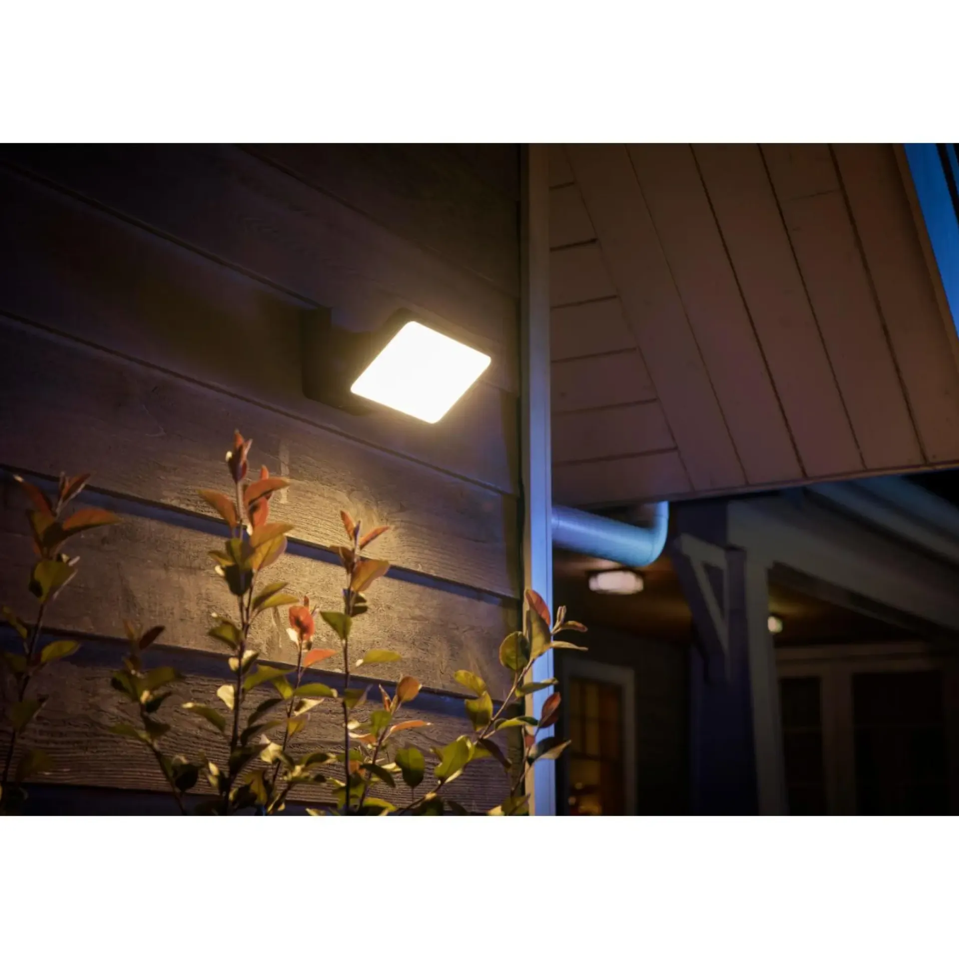 Outlet Philips Hue W WELCOME UDENDØRS VÆGLAMPE 15W SORT
