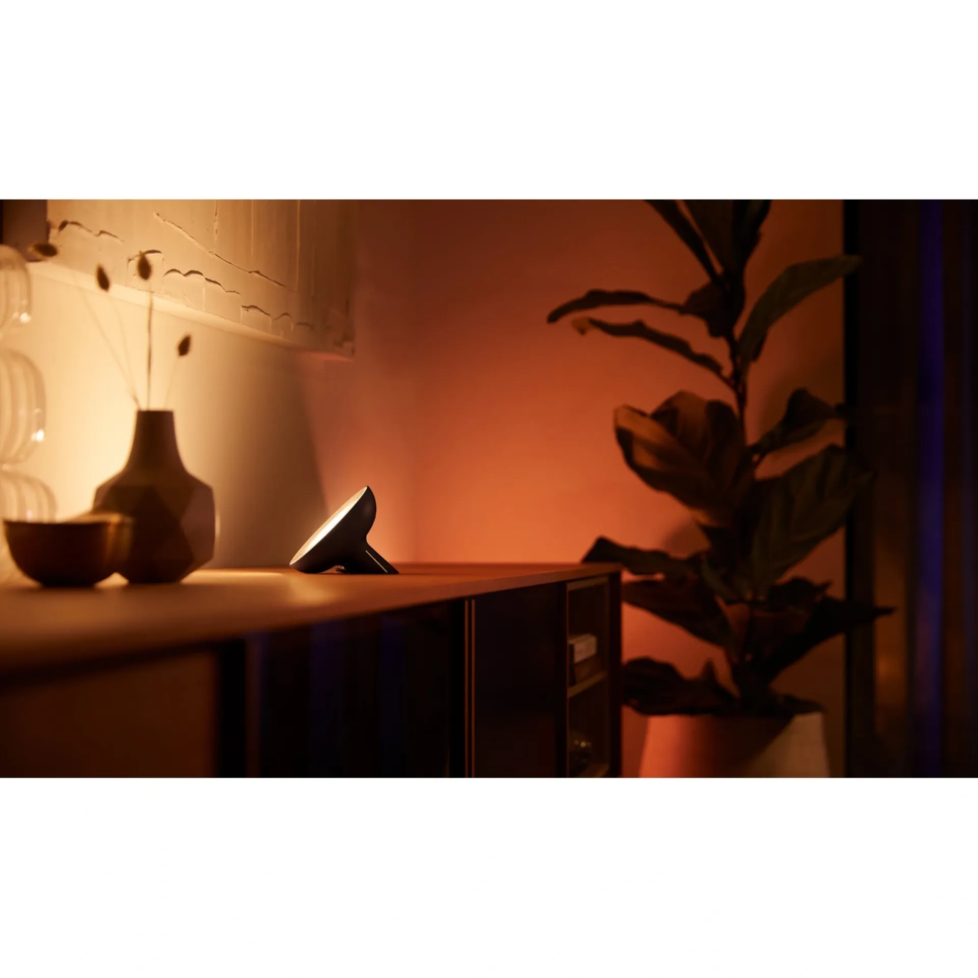 Philips Hue WCA BLOOM BORDLAMPE SORT 10,1 CM