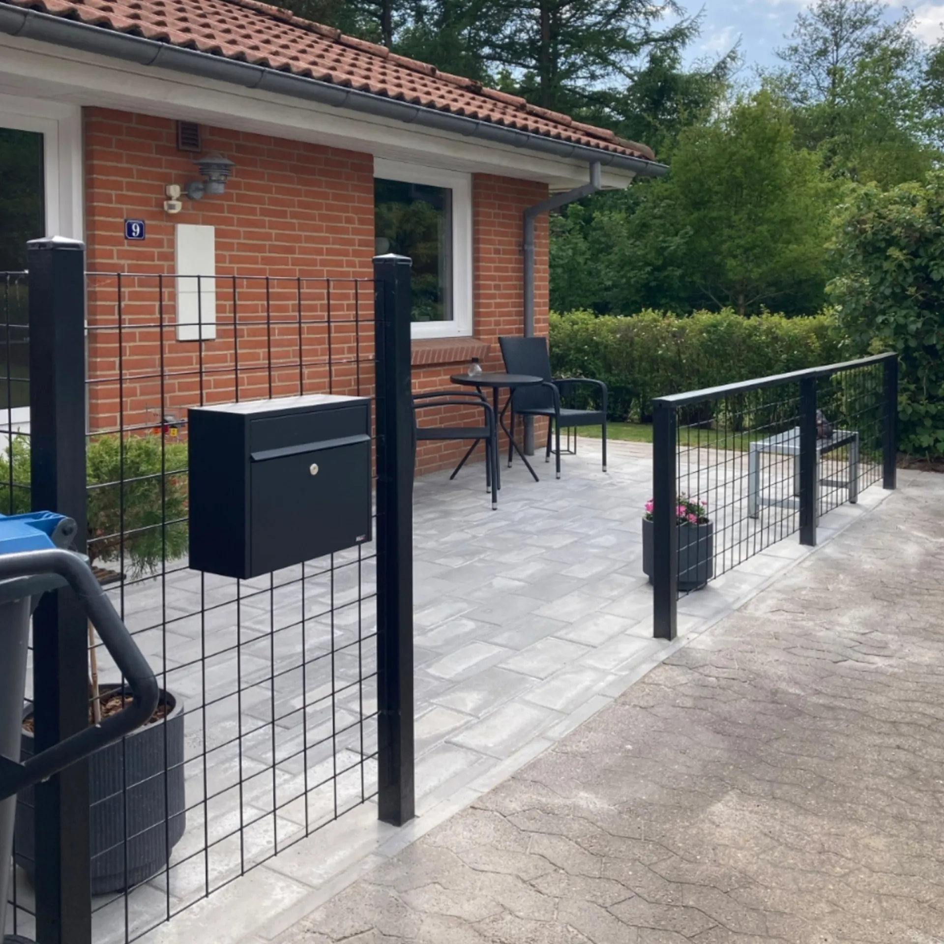New Plus ESPALIER STÅL SORT 90 X 180 CM
