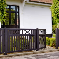 New Plus VINESSE TRÆHEGN FUNGICIDBEHANDLET OG GRUNDMALET SORT 150 X 96 CM