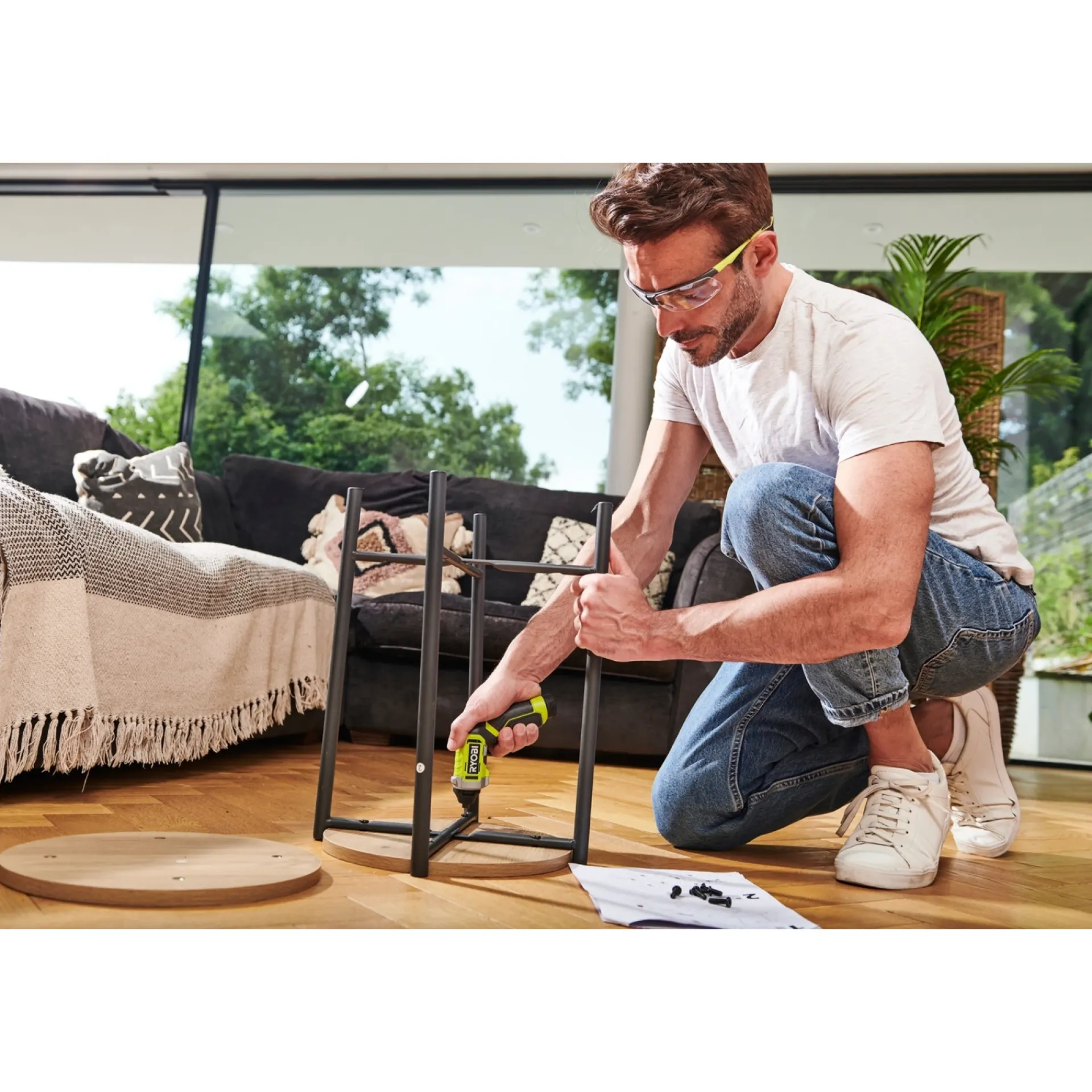Clearance Ryobi RSD4-120TA2 SKRUEMASKINE AKKU MED BATTERI OG LADER