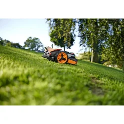 Clearance Worx VISION WR206E ROBOTPLÆNEKLIPPER 600 M2