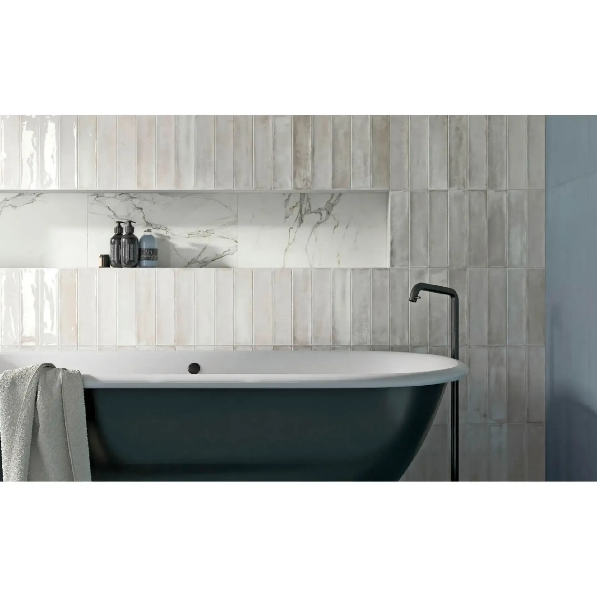 XL-BYG LIVING WHITE VÆGFLISE 31X62 HVID